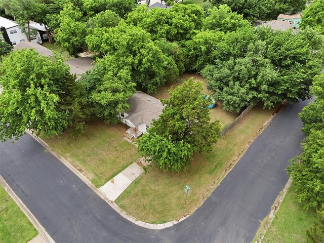 702 Tollie Drive, Norman, OK 73071