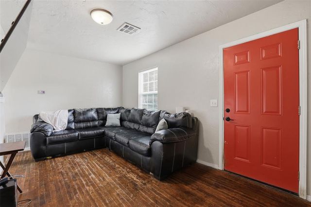 702 Tollie Drive, Norman, OK 73071