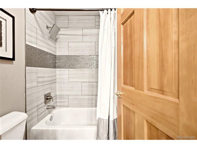 9505 S Field Way, Littleton, CO 80127