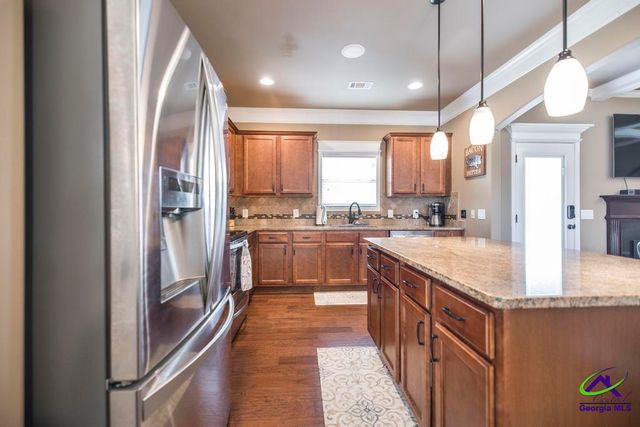 526 Hialeah Road, Bonaire, GA 31005