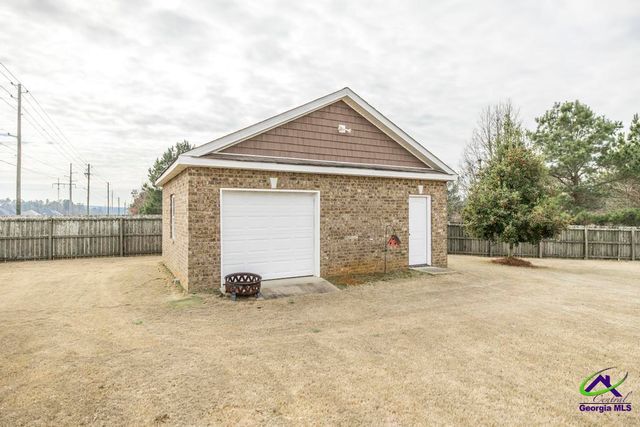 526 Hialeah Road, Bonaire, GA 31005