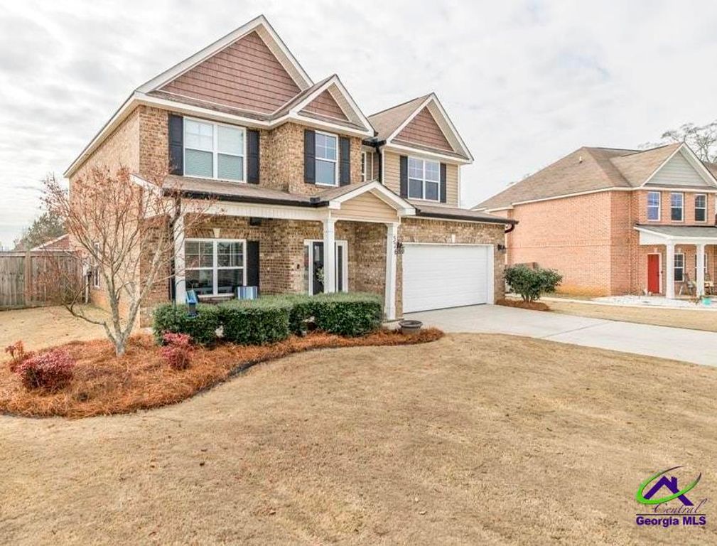 526 Hialeah Road, Bonaire, GA 31005