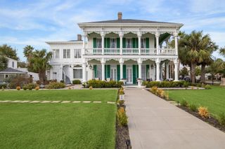 1502 Market Street, Galveston, TX 77550