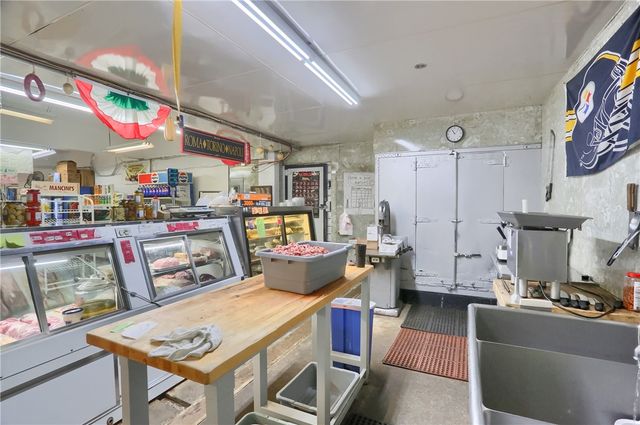 726 Arlington Ave, New Castle, PA 16101