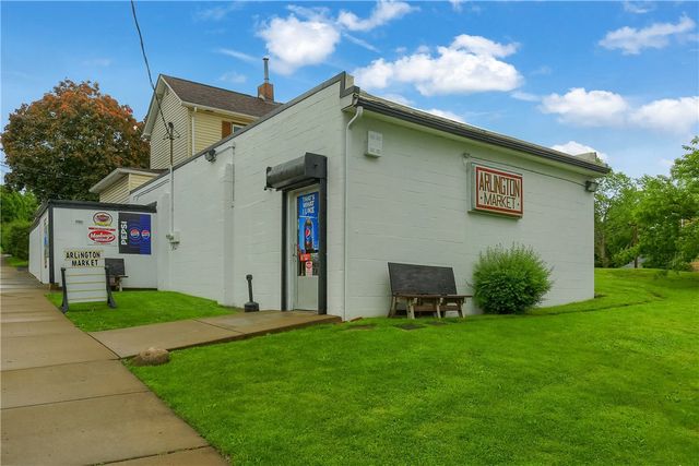 726 Arlington Ave, New Castle, PA 16101