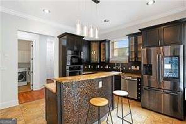 105 Ensley Point, Fayetteville, GA 30214