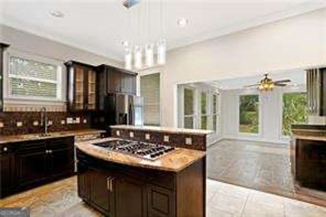 105 Ensley Point, Fayetteville, GA 30214