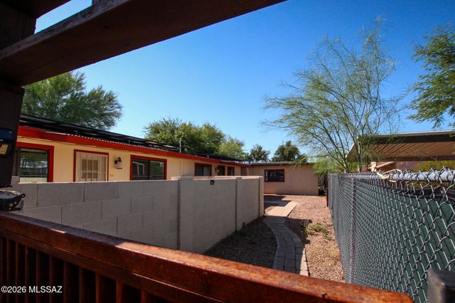 2550 E Sequoyah, Tucson, AZ 85716