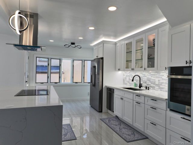 791 Longview Avenue, North Woodmere, NY 11581