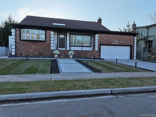 791 Longview Avenue, North Woodmere, NY 11581