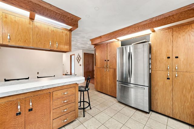 36 Governor Dinsmore Road, Windham, NH 03087