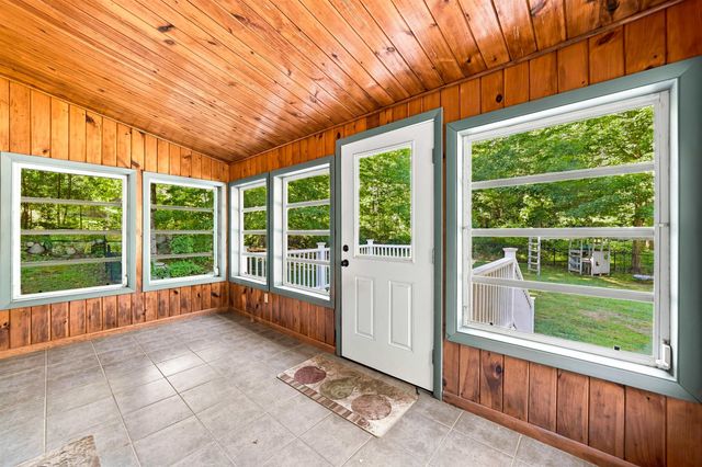 36 Governor Dinsmore Road, Windham, NH 03087