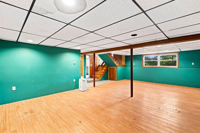 36 Governor Dinsmore Road, Windham, NH 03087
