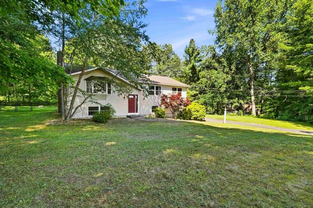 36 Governor Dinsmore Road, Windham, NH 03087