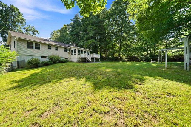 36 Governor Dinsmore Road, Windham, NH 03087