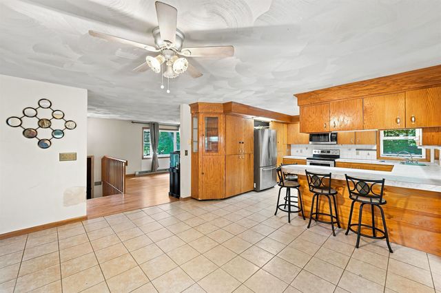 36 Governor Dinsmore Road, Windham, NH 03087