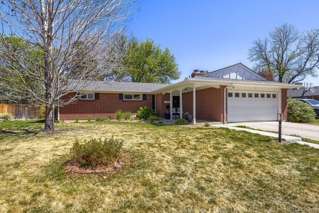 3326 S Verbena Court, Denver, CO 80231