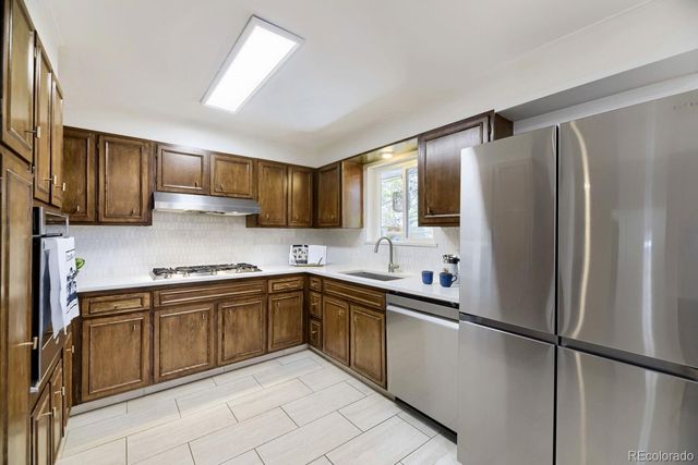 3326 S Verbena Court, Denver, CO 80231