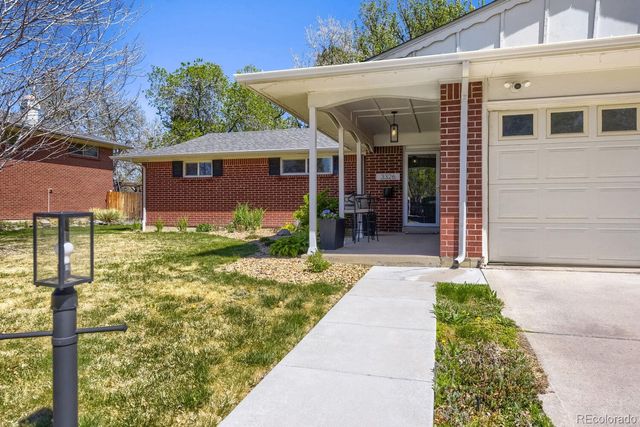 3326 S Verbena Court, Denver, CO 80231