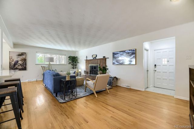 3326 S Verbena Court, Denver, CO 80231