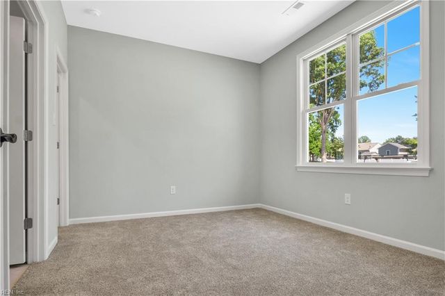 311 Linda LN, Williamsburg, VA 23188