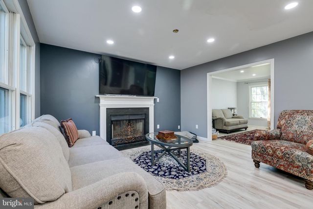 7286 RIDGEDALE DR, Warrenton, VA 20186