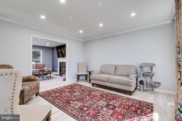 7286 RIDGEDALE DR, Warrenton, VA 20186