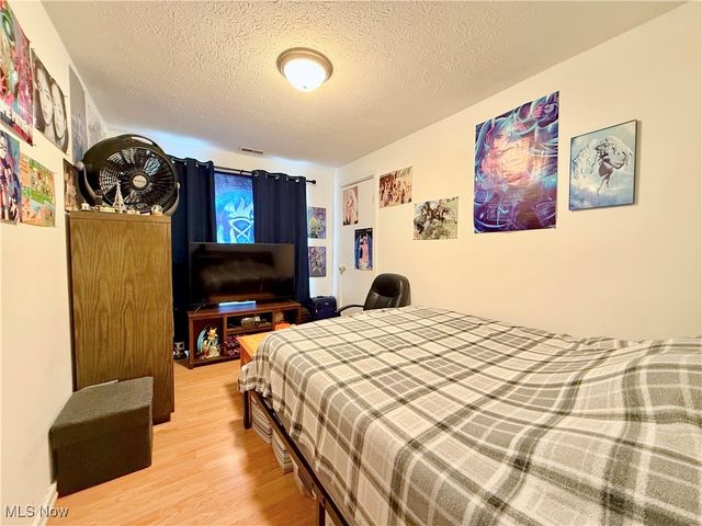 2007 Washington Boulevard, Belpre, OH 45714