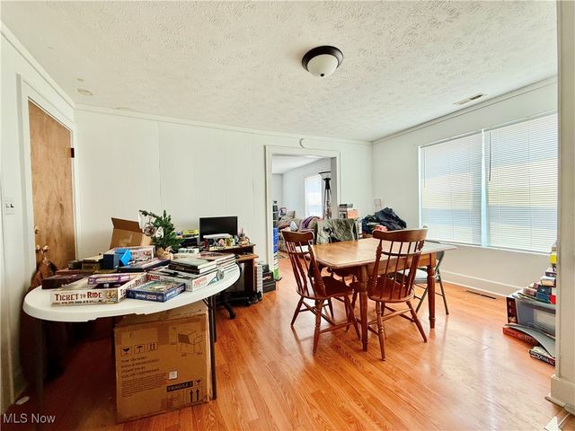 2007 Washington Boulevard, Belpre, OH 45714