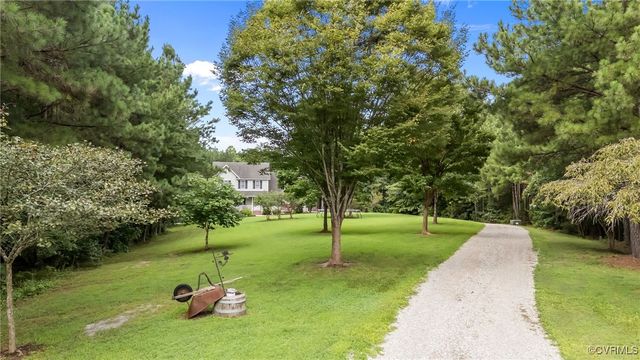 6360 Haleford Dr, Powhatan, VA 23139