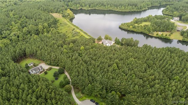 6360 Haleford Dr, Powhatan, VA 23139