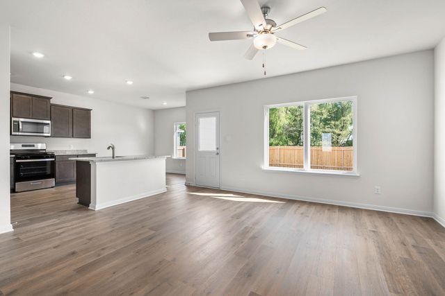 8433 Fort Benton Drive, Ponder, TX 76259