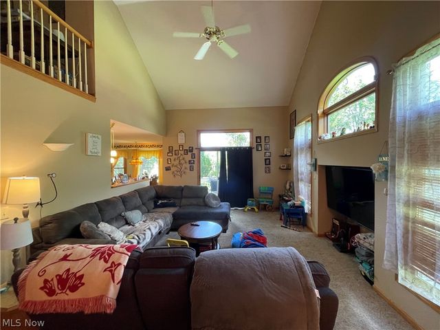 8603 Murray Road, Valley View, OH 44125