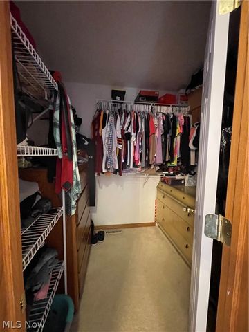 8603 Murray Road, Valley View, OH 44125