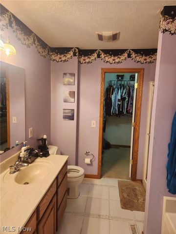 8603 Murray Road, Valley View, OH 44125