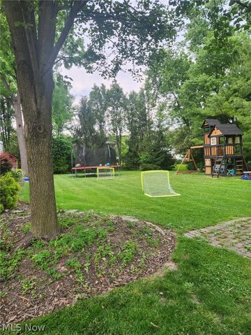 8603 Murray Road, Valley View, OH 44125