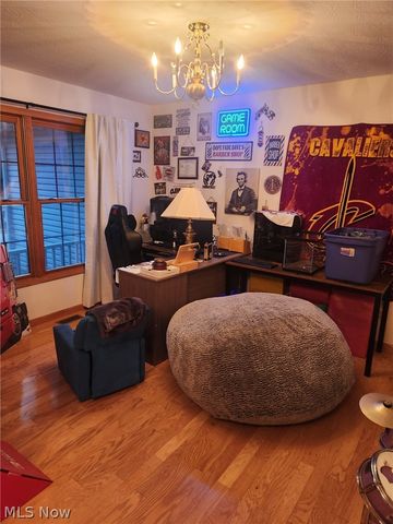 8603 Murray Road, Valley View, OH 44125