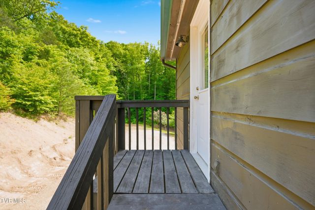 780 Cabin Drive, Blackwater, VA 24221