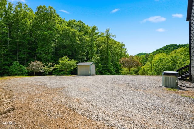 780 Cabin Drive, Blackwater, VA 24221