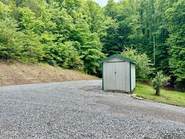 780 Cabin Drive, Blackwater, VA 24221