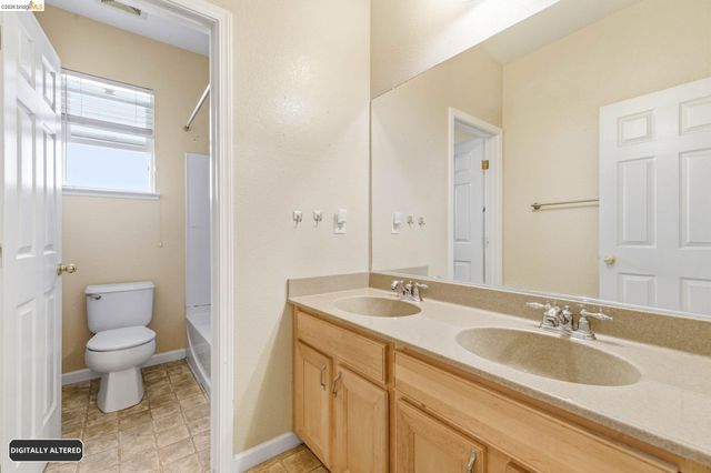 3338 La Cadena Way, Sacramento, CA 95835