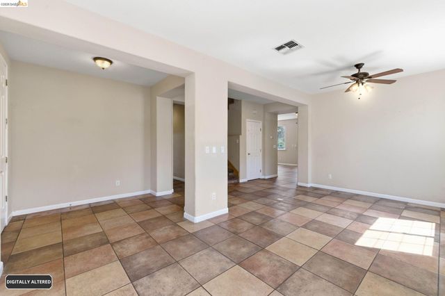 3338 La Cadena Way, Sacramento, CA 95835