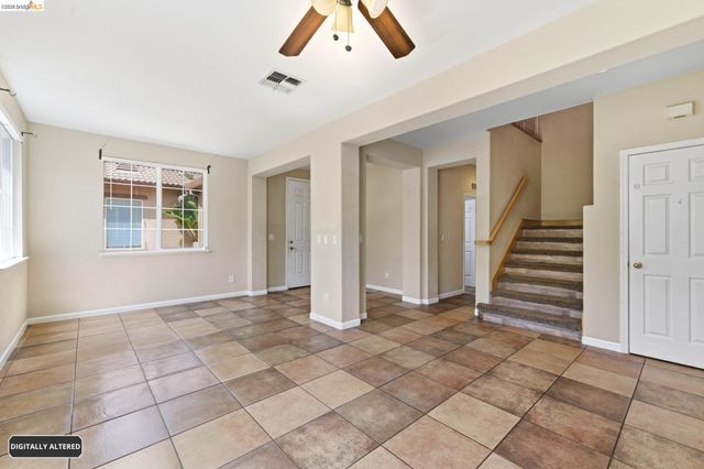 3338 La Cadena Way, Sacramento, CA 95835