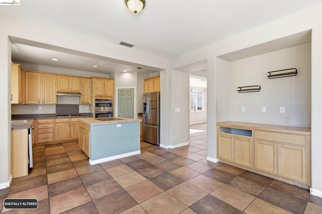 3338 La Cadena Way, Sacramento, CA 95835