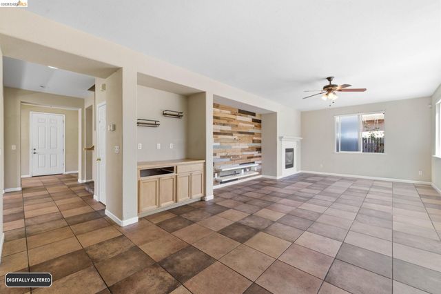 3338 La Cadena Way, Sacramento, CA 95835