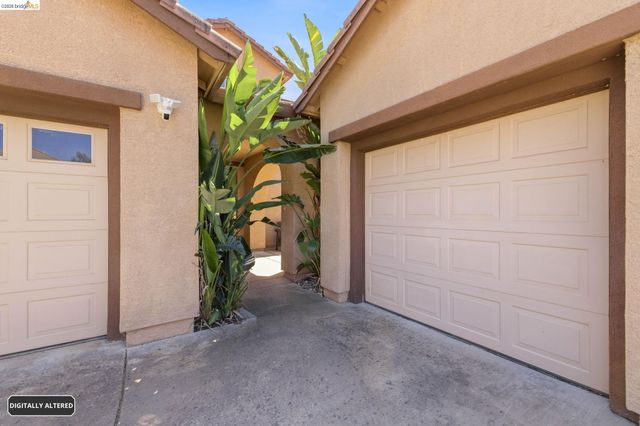 3338 La Cadena Way, Sacramento, CA 95835
