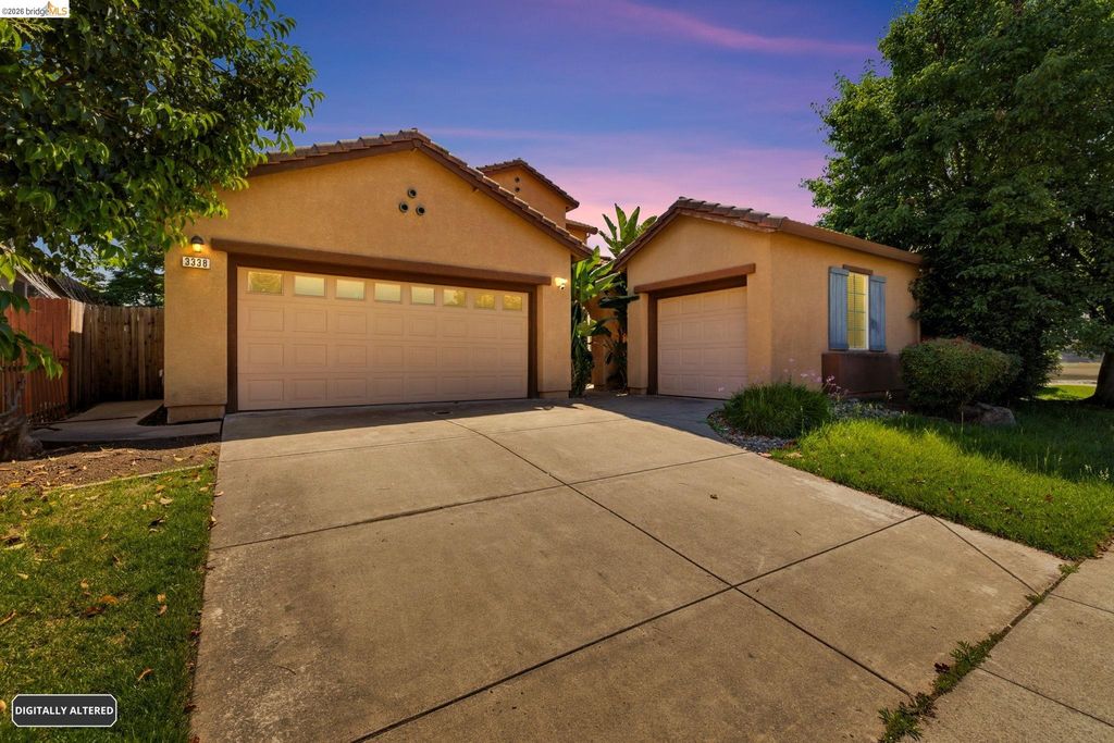 3338 La Cadena Way, Sacramento, CA 95835