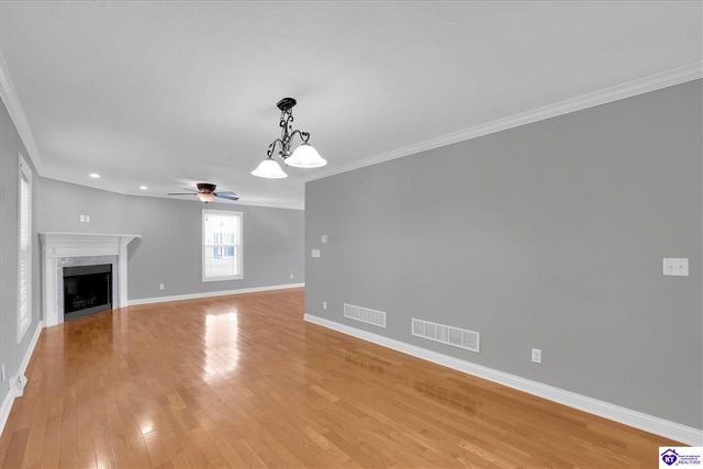 132 W Mandarin Court, Elizabethtown, KY 42701