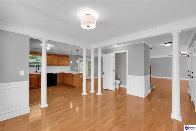 132 W Mandarin Court, Elizabethtown, KY 42701