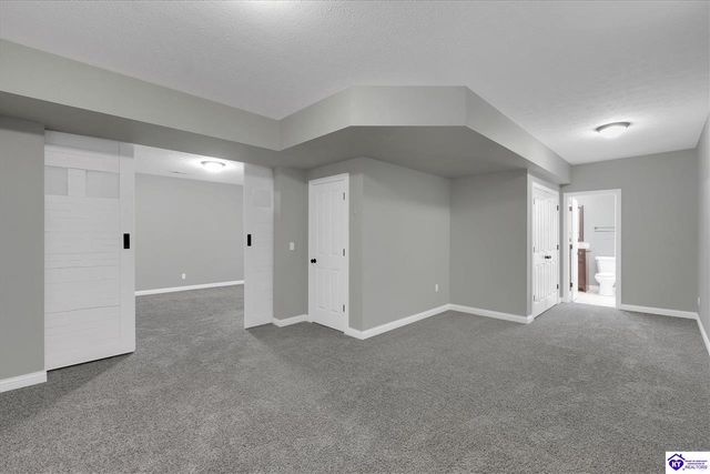 132 W Mandarin Court, Elizabethtown, KY 42701